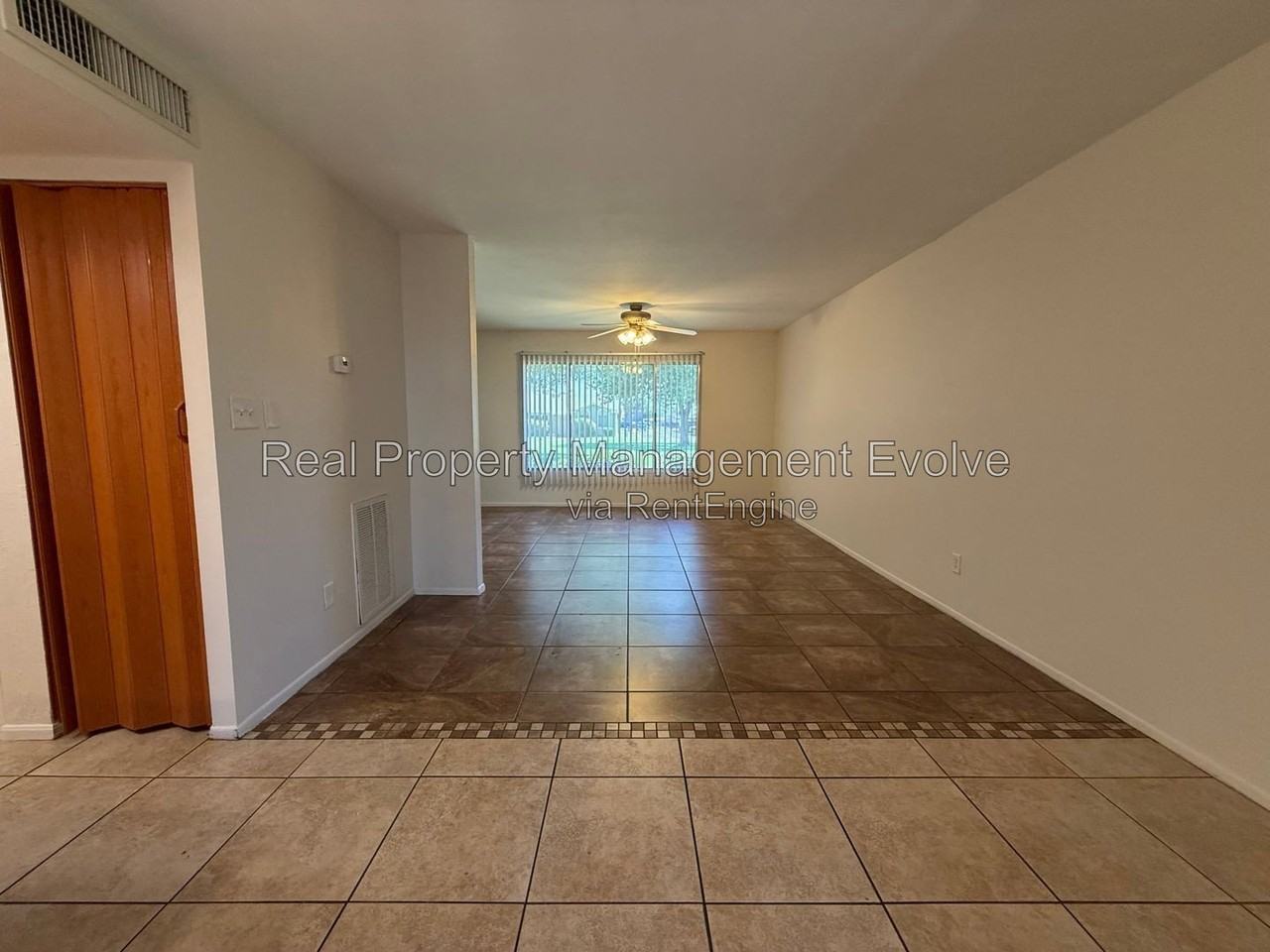 4709 N 26th Ln - Photo 6 of 22