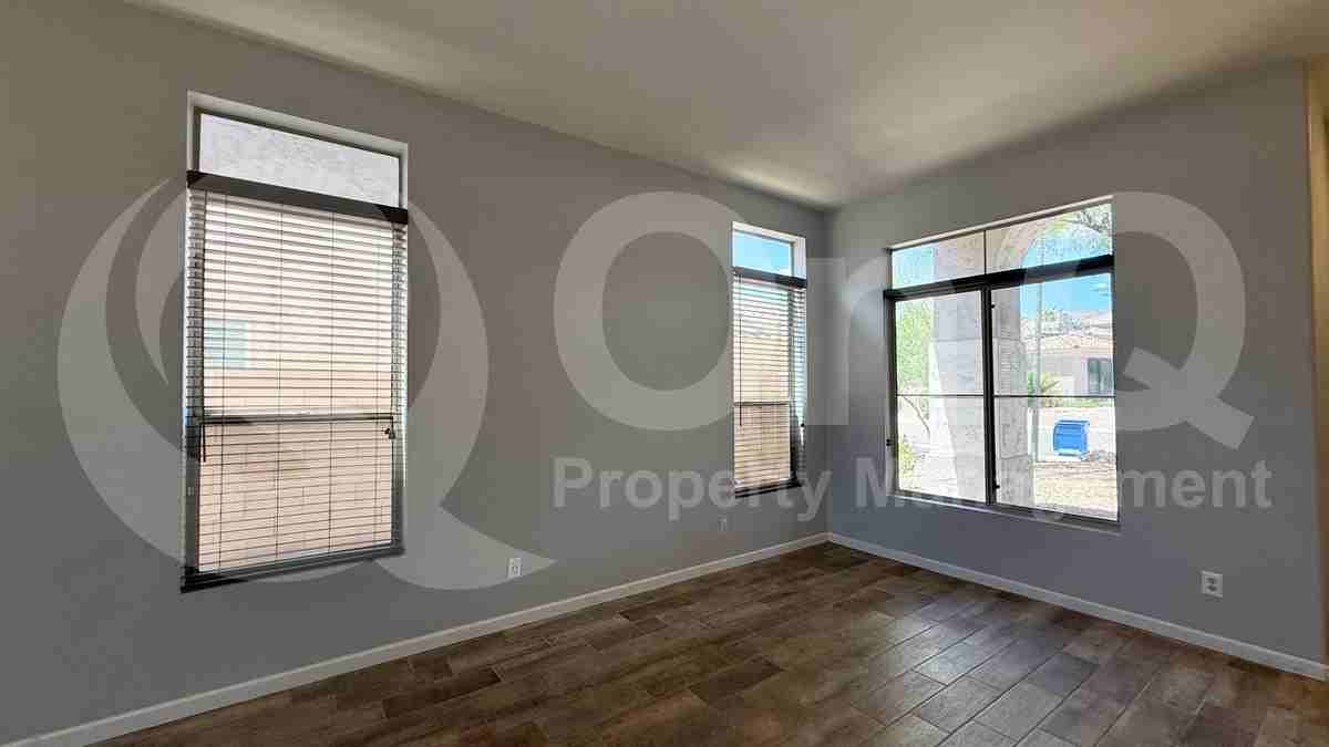 1415 W Windsong Dr - Photo 7 of 25
