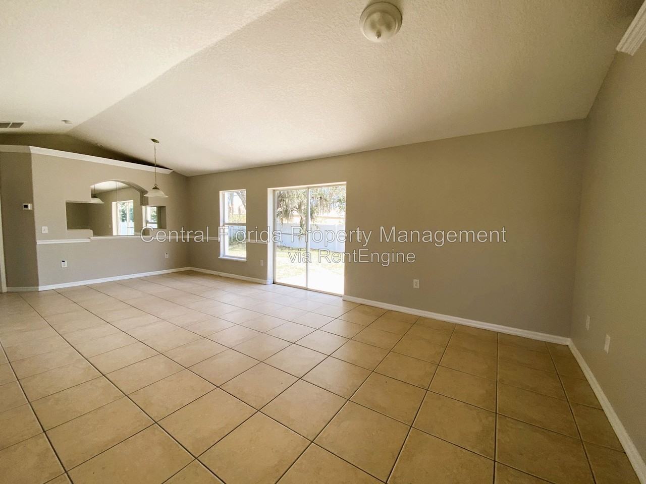 311 Baccarat Ct - Photo 3 of 22