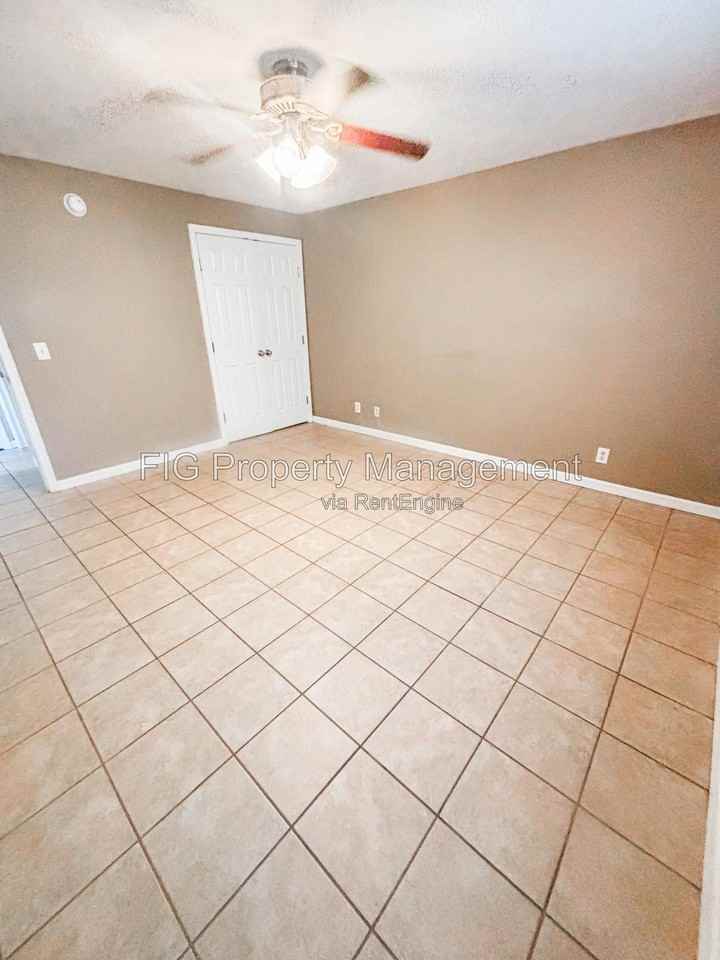924 Chadwick Dr #3 - Photo 5 of 7