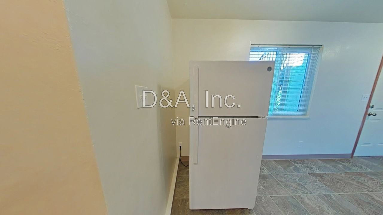 113 Nw 11th St #100 - Photo 6 of 11