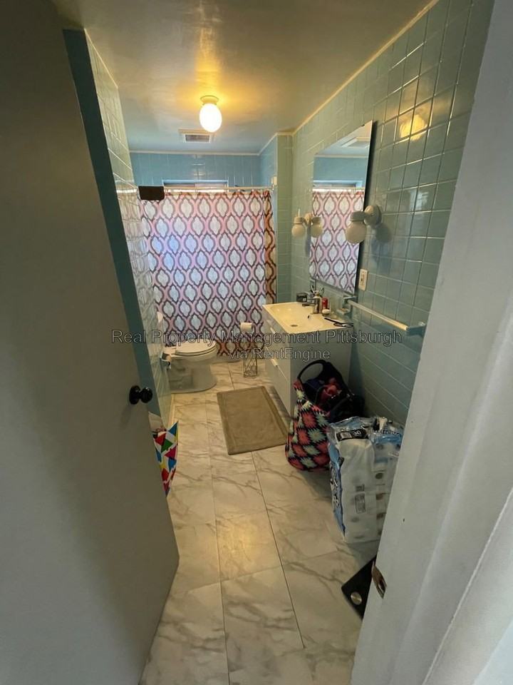 216 Kearsarge St #1 - Photo 5 of 10