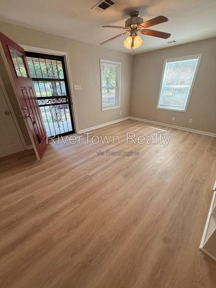 3889 Tuggle Rd - Photo 4 of 14