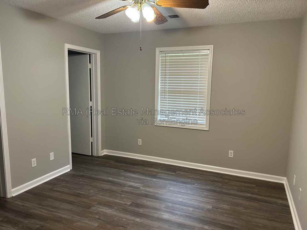 103 Bluebird Ln - Photo 4 of 7