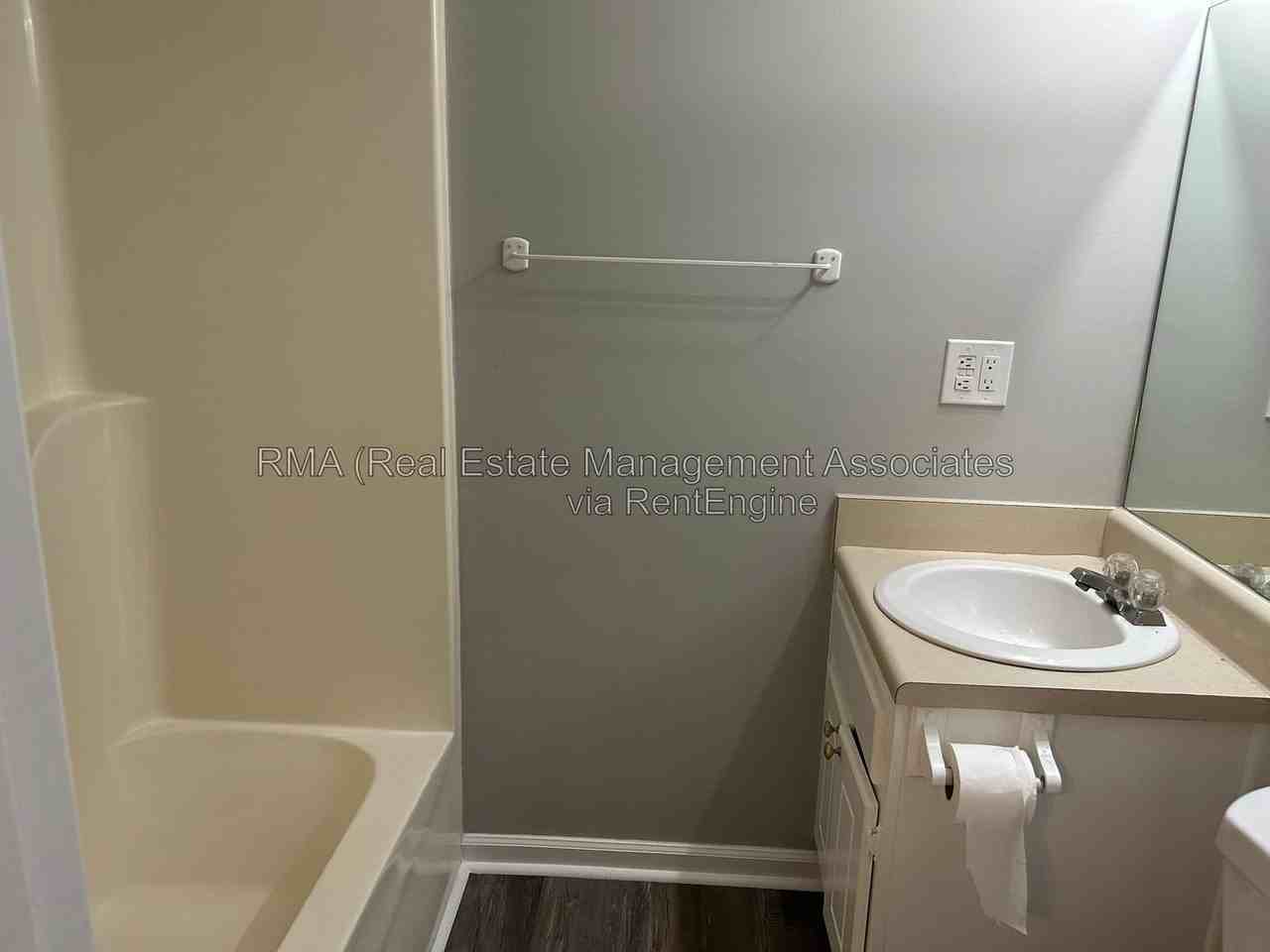 103 Bluebird Ln - Photo 5 of 7