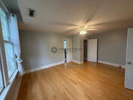 featured image of 221 Congress St #3