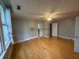 221 Congress St #3 - Photo 1 of 1