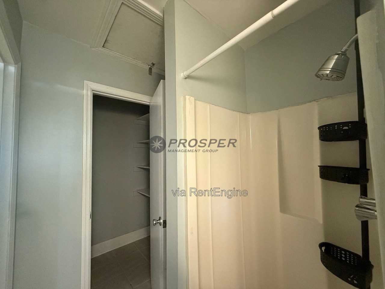 221 Congress St #3 - Photo 6 of 10