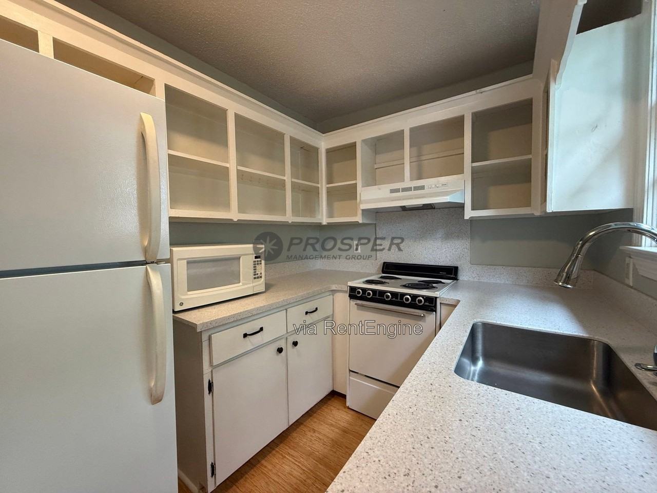 221 Congress St #3 - Photo 7 of 10