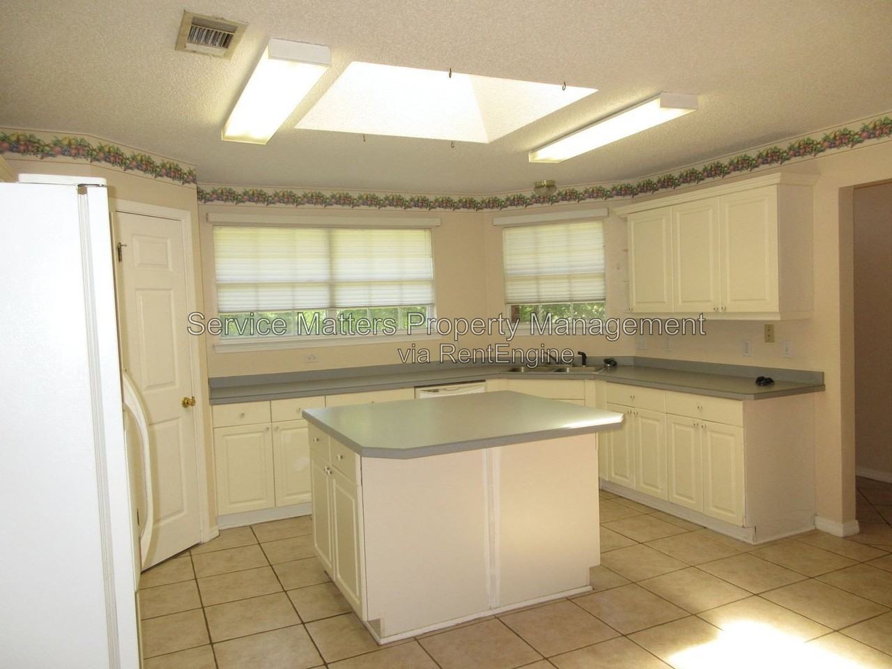 3714 Deer Creek Ln - Photo 6 of 16