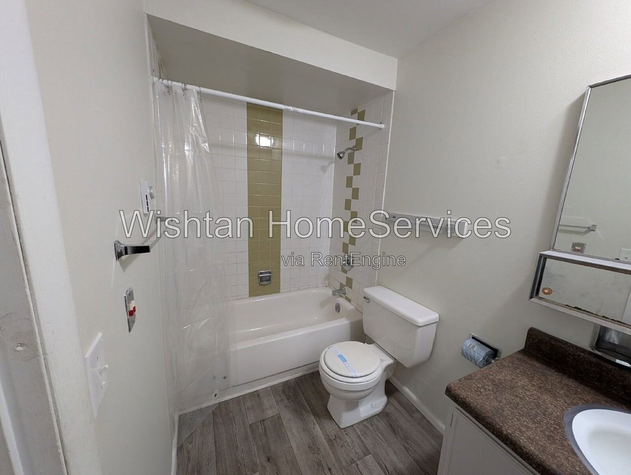204 N Charleston Blvd #5 - Photo 4 of 17