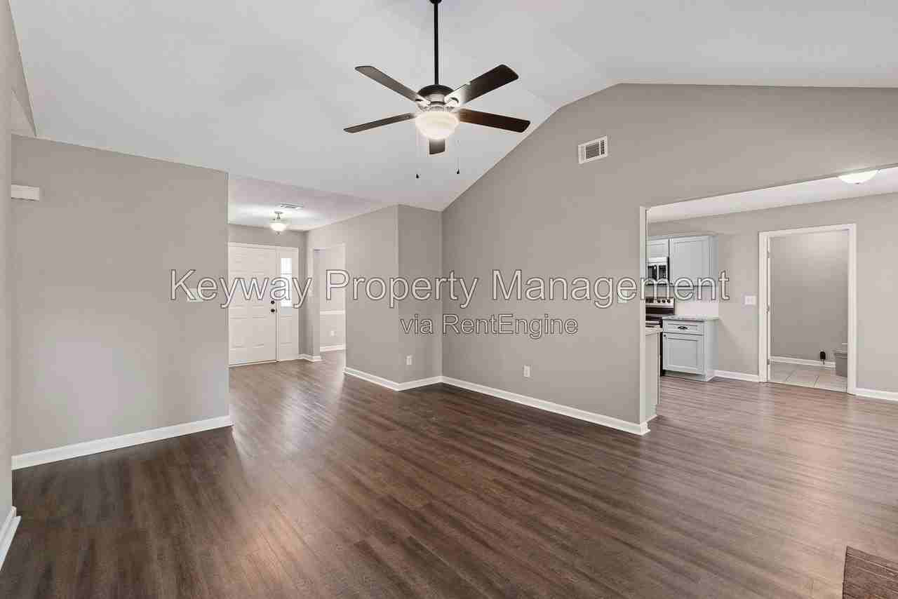 4263 Waylon Dr - Photo 6 of 27