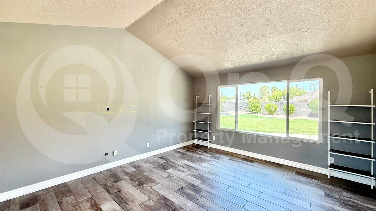 4969 E Evans Dr - Photo 6 of 27