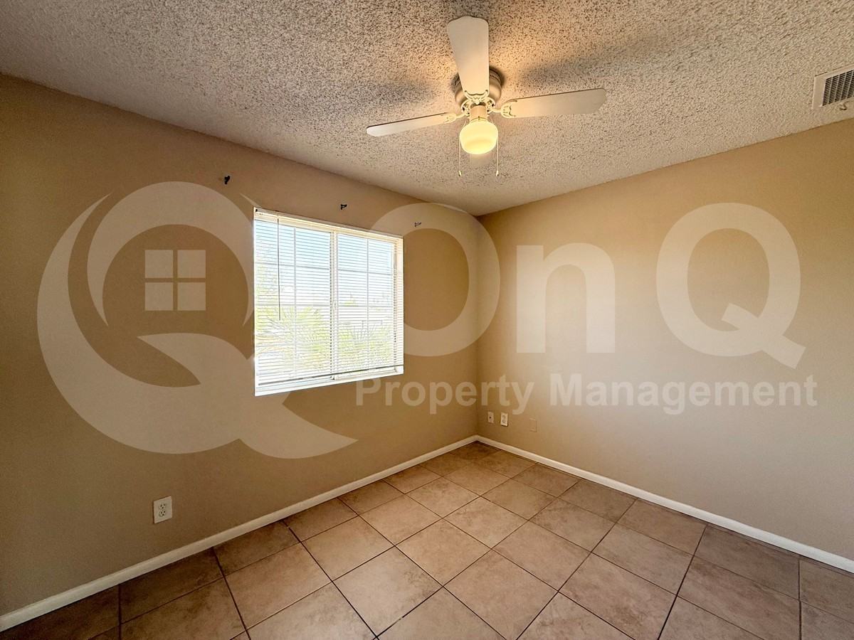4715 E Alta Vista Rd - Photo 5 of 22