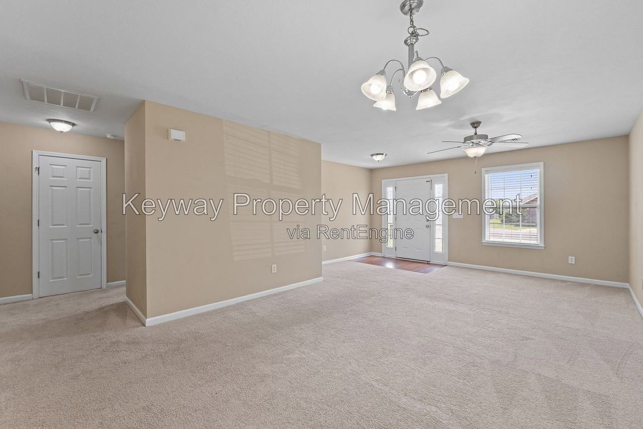 6107 Village West Ln - Photo 6 of 17