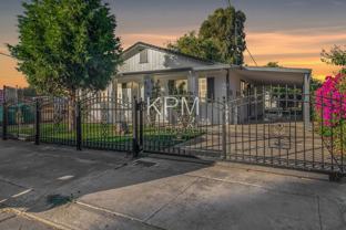608 S Golden Gate Ave - Photo 1 of 1