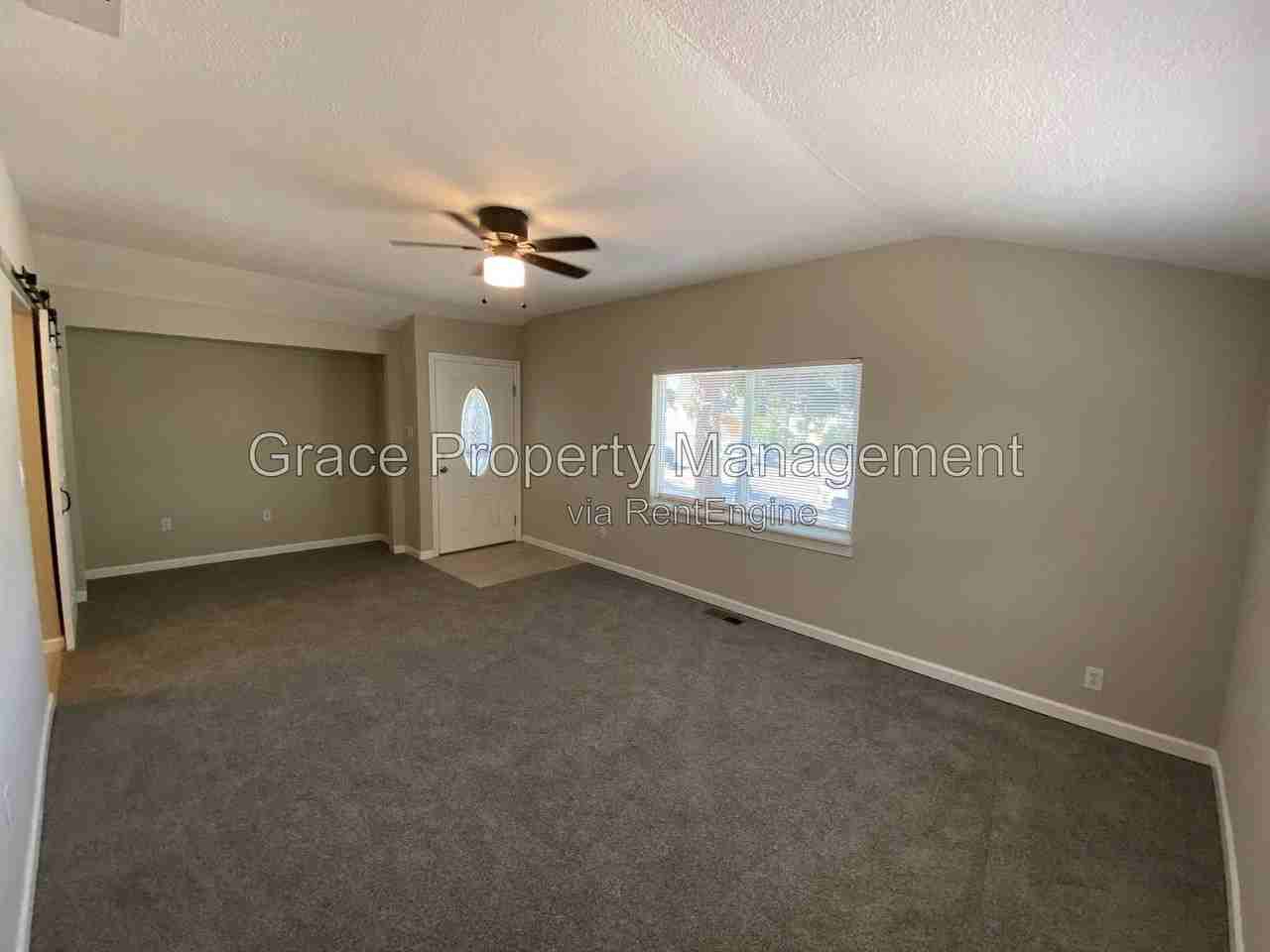 636 Tennyson St - Photo 4 of 22