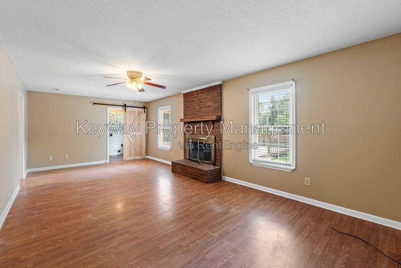 551 S Old Belair Rd - Photo 5 of 25