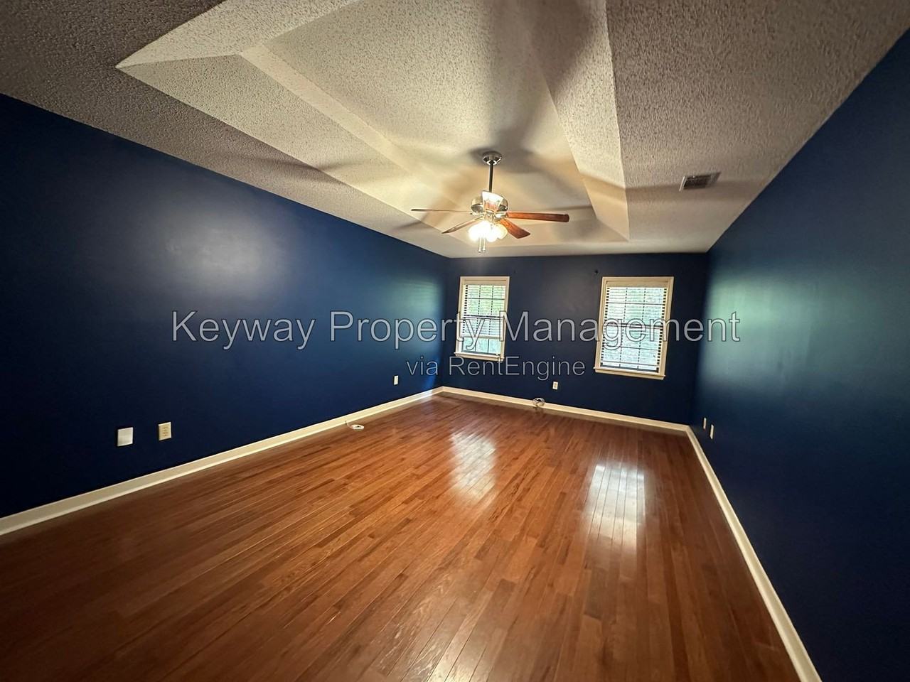 2919 Pointewest Dr - Photo 6 of 14