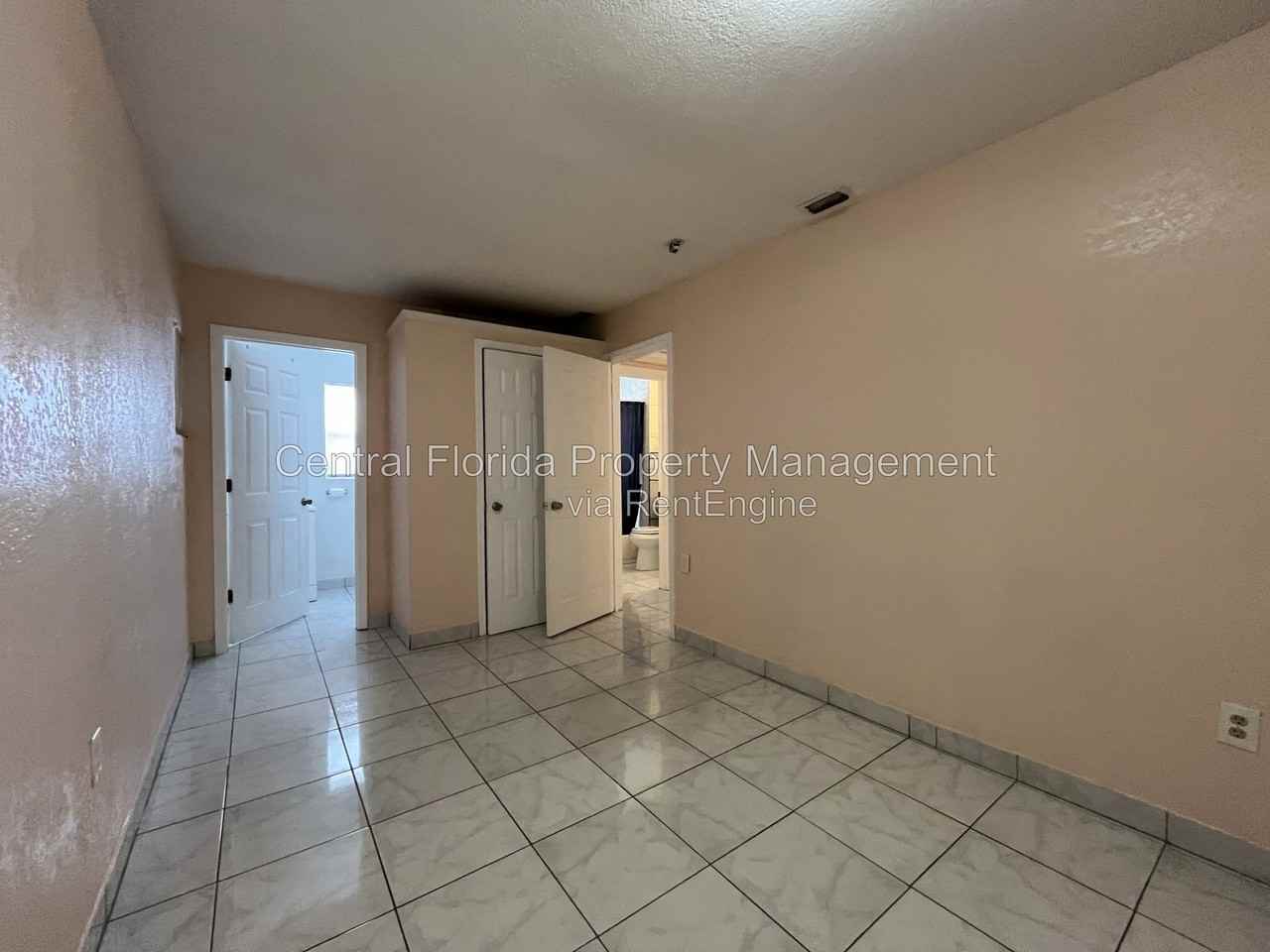 2521 Kingsland Ave - Photo 2 of 13