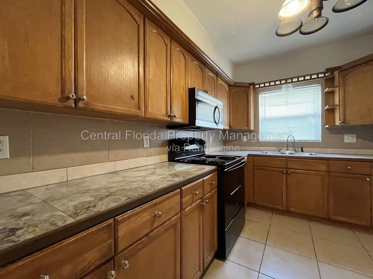 2521 Kingsland Ave - Photo 6 of 13