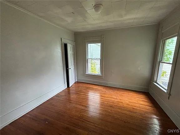 630 Cannon St - Photo 2 of 3