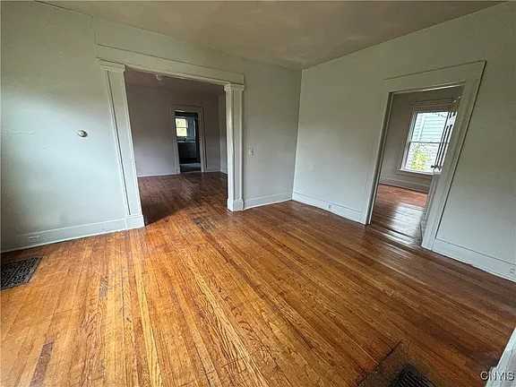630 Cannon St - Photo 3 of 3