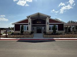 featured image of 893 W Us Highway 290