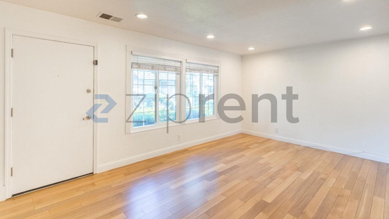 403 Don Fernando Way - Photo 2 of 15