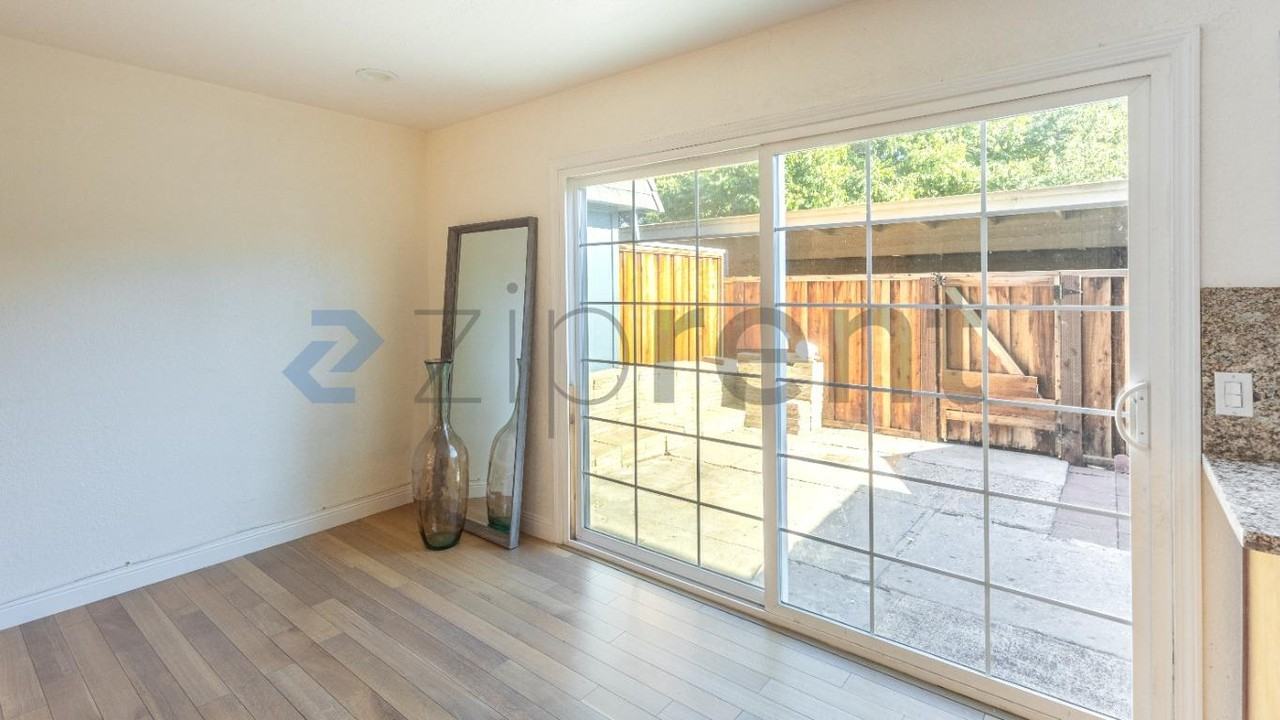403 Don Fernando Way - Photo 7 of 15