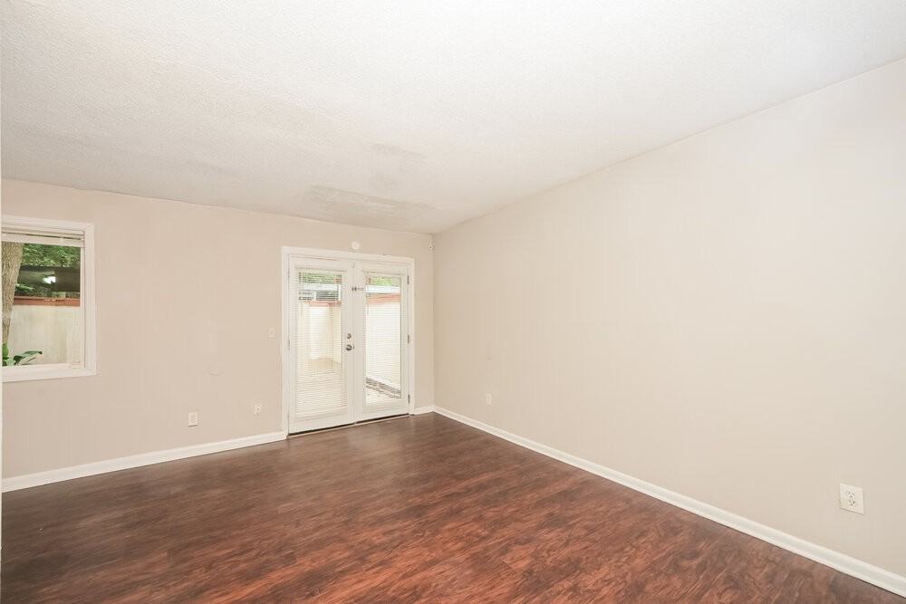 3419 Cobbs Ferry Dr - Photo 5 of 17