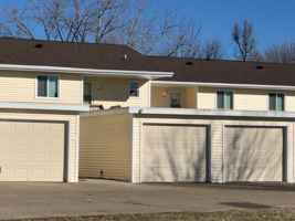 featured image of 1710 Nw Pine Rd