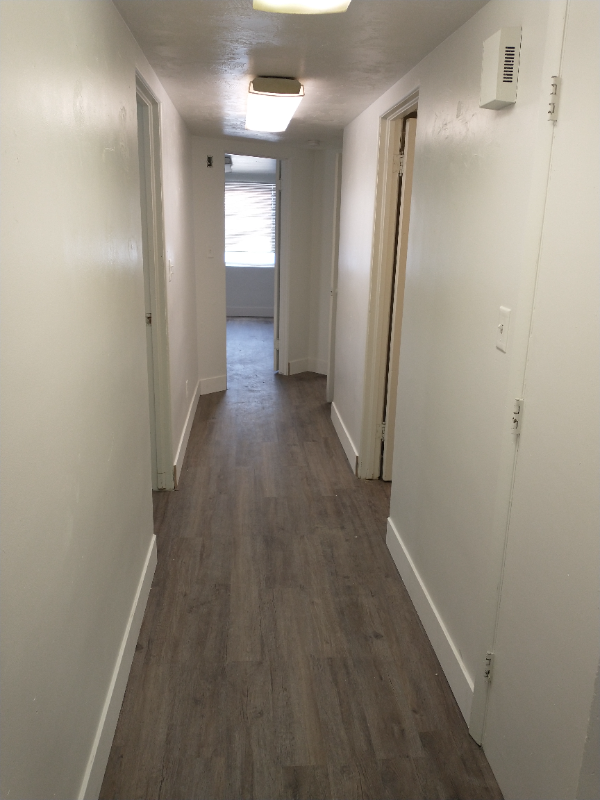 1260 Idaho Ave #5 - Photo 3 of 13