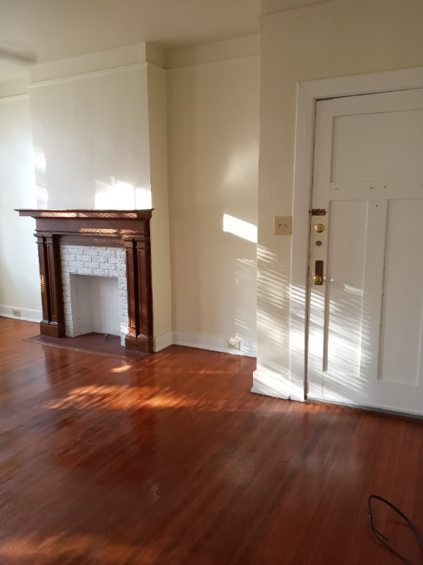 800 N Olympia St #F - Photo 2 of 25