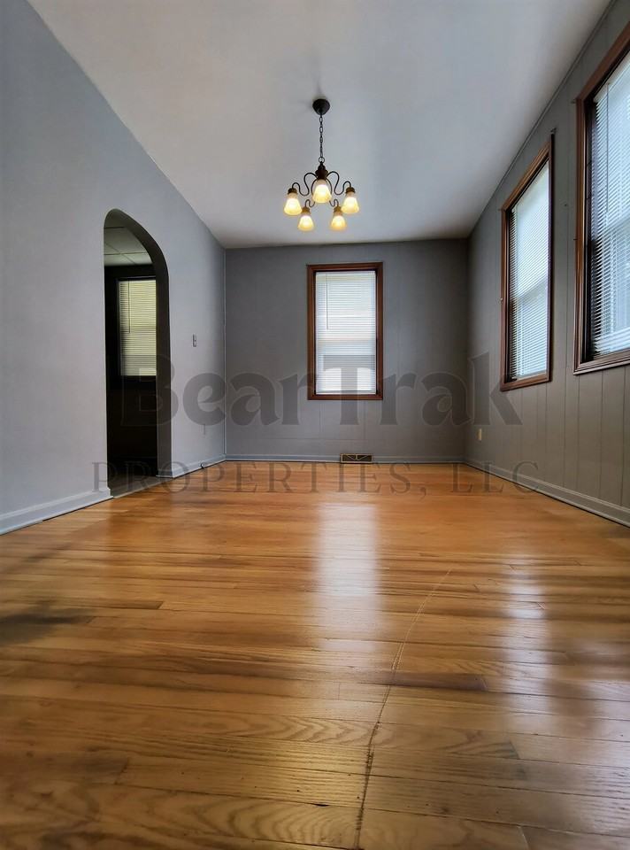 11 4th St - Photo 3 of 14