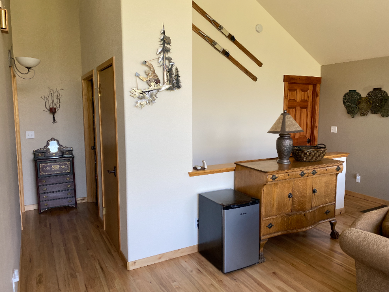 588 Lake View Cir W - Photo 7 of 29