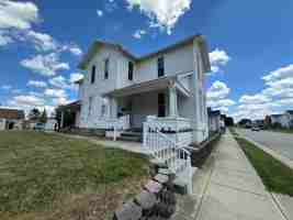 featured image of 403 S Main St #403