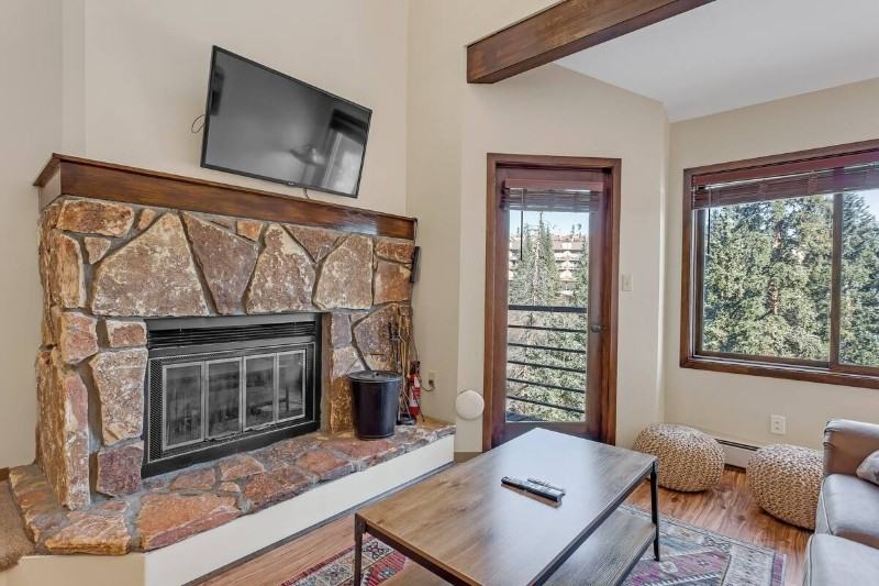 10000 Ryan Gulch Rd #207G - Photo 2 of 16
