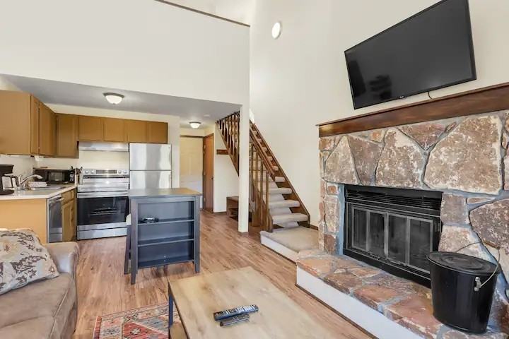 10000 Ryan Gulch Rd #207G - Photo 7 of 16