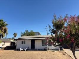 featured image of 1136 W Wren Ave
