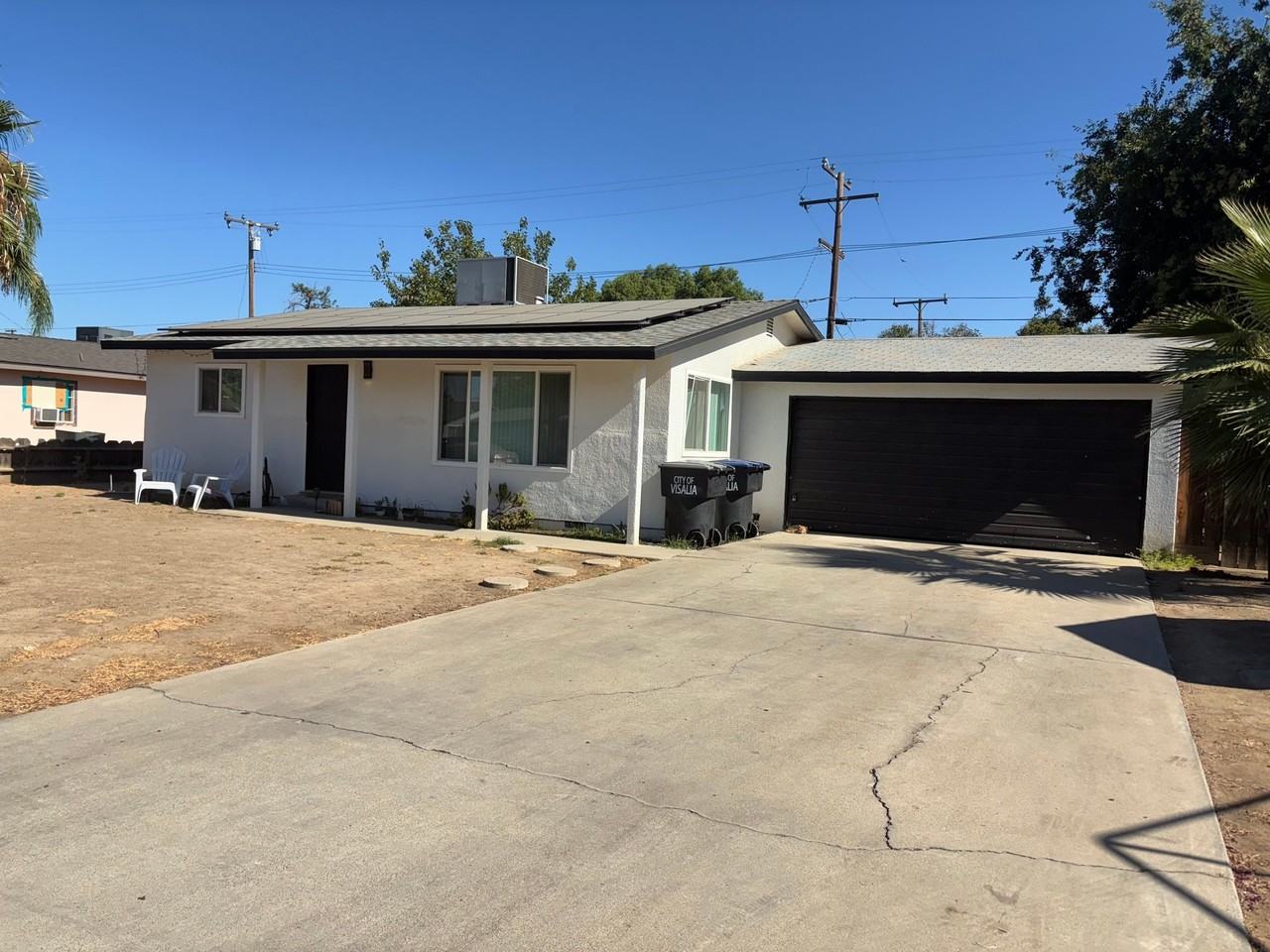 1136 W Wren Ave - Photo 2 of 2
