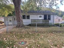 824 Meadow Ave - Photo 1 of 1
