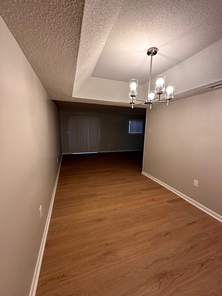 102 Briarview Cir - Photo 6 of 16