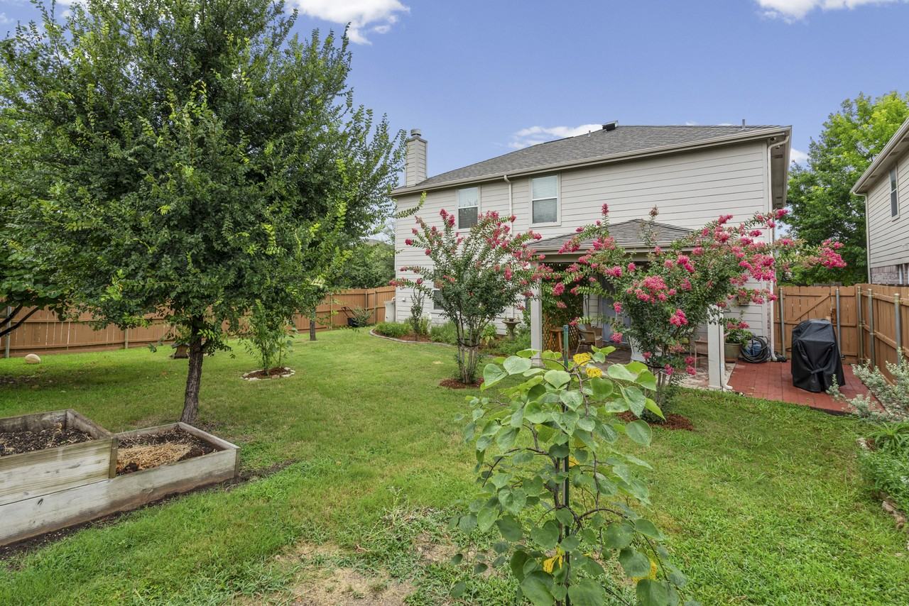 3600 Diamond Ranch Rd #NA - Photo 5 of 13