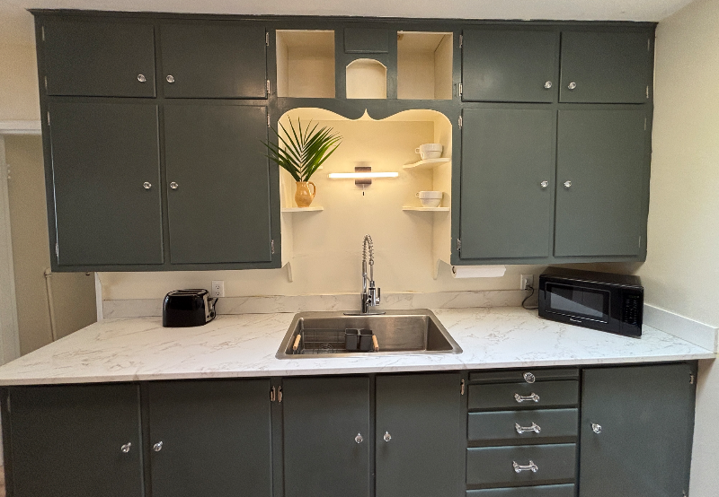 708 N Monterey Ave - Photo 3 of 8