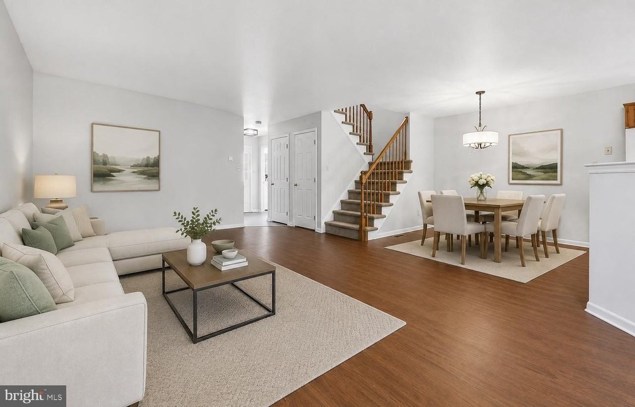 362 Hamilton Dr #NA - Photo 3 of 30