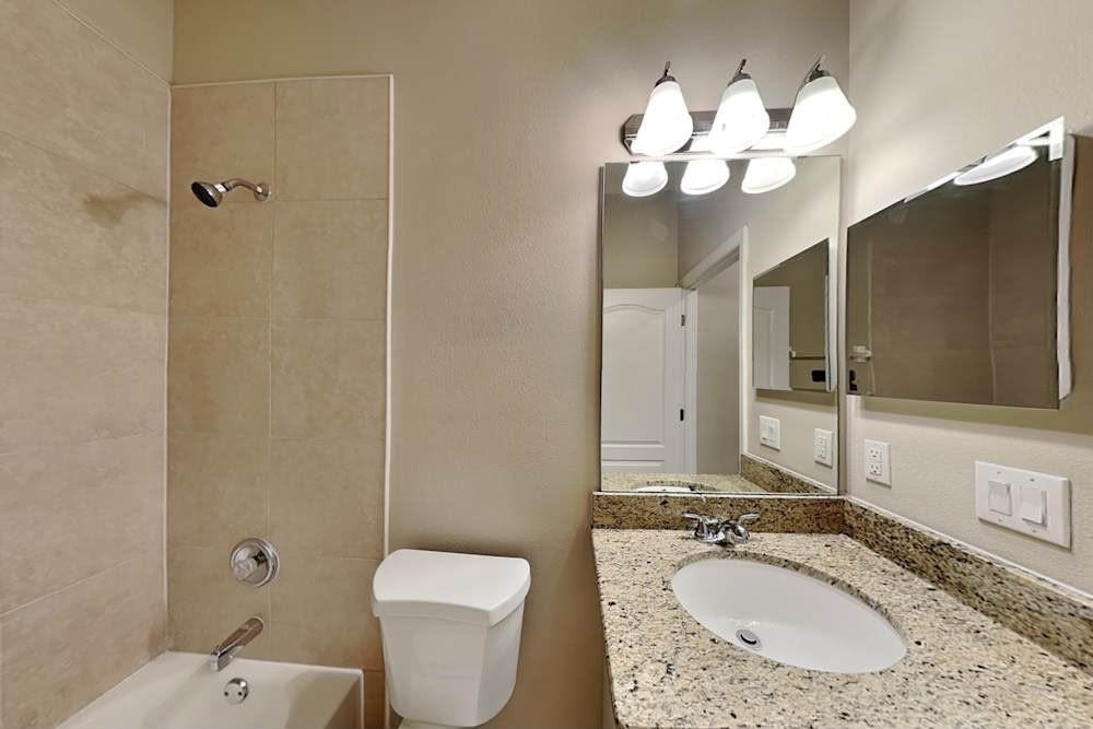 930 Magnolia Blossom Ct #NA - Photo 2 of 10