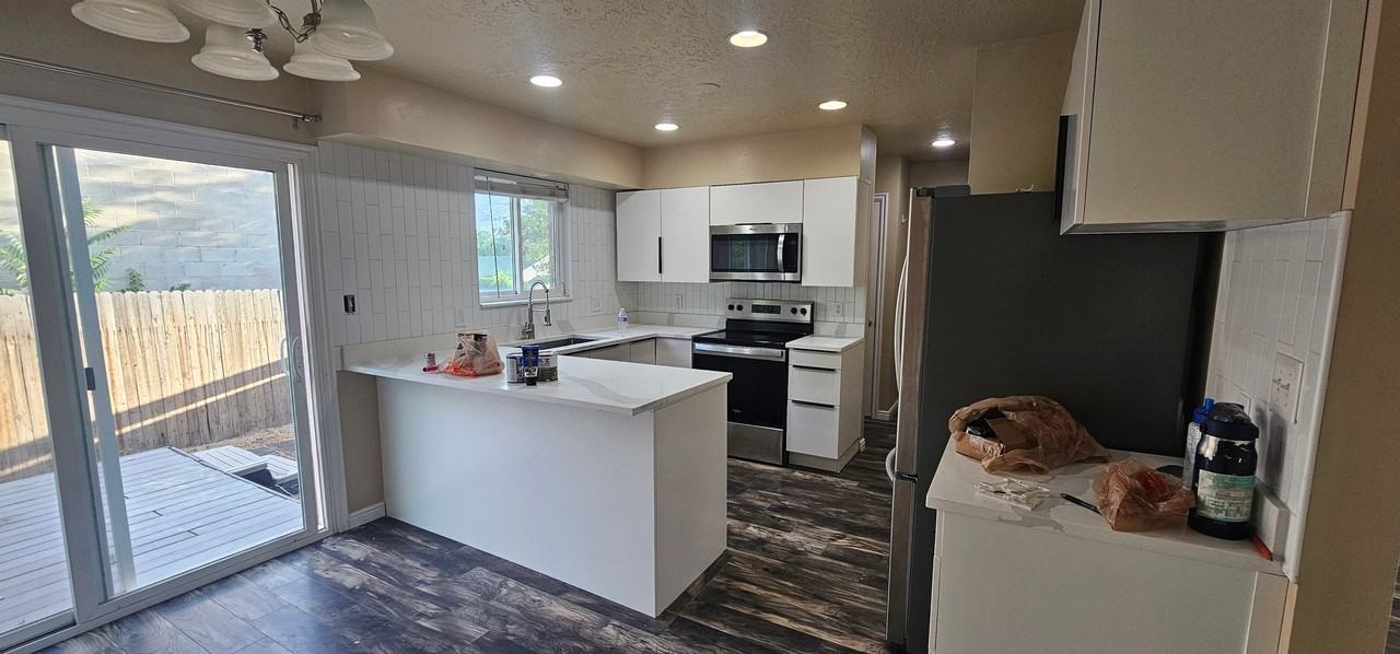 2316 E Claybourne Ave #2318 - Photo 6 of 20