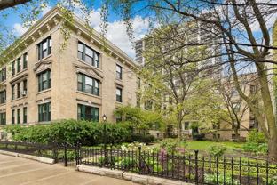 523 W Melrose St - Photo 1 of 1
