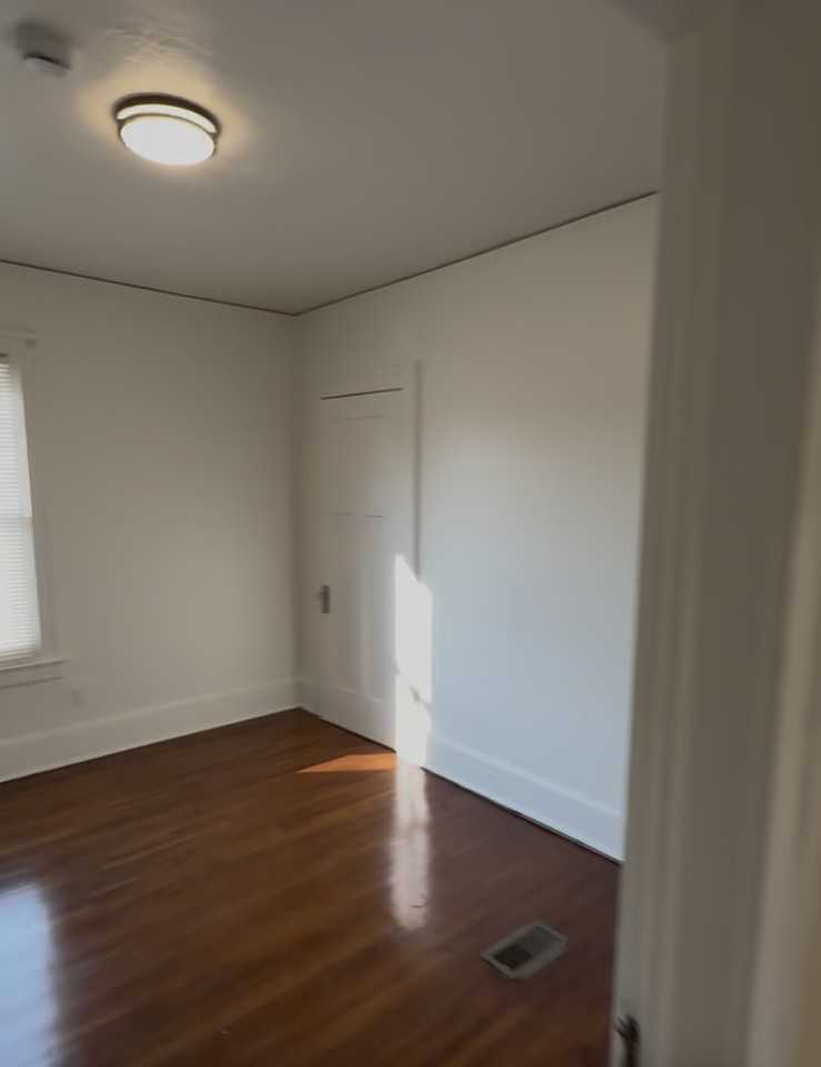 1094 Lenox St #1 - Photo 2 of 11